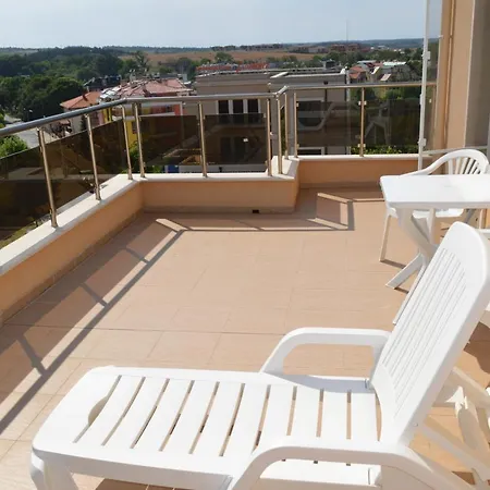 Apartament Summerhouse