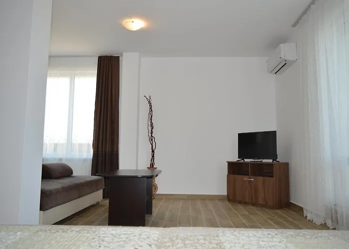 Summerhouse Apartment Lozenets