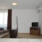 Summerhouse Апартамент Лозенец