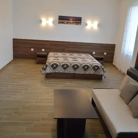 Апартамент Summerhouse